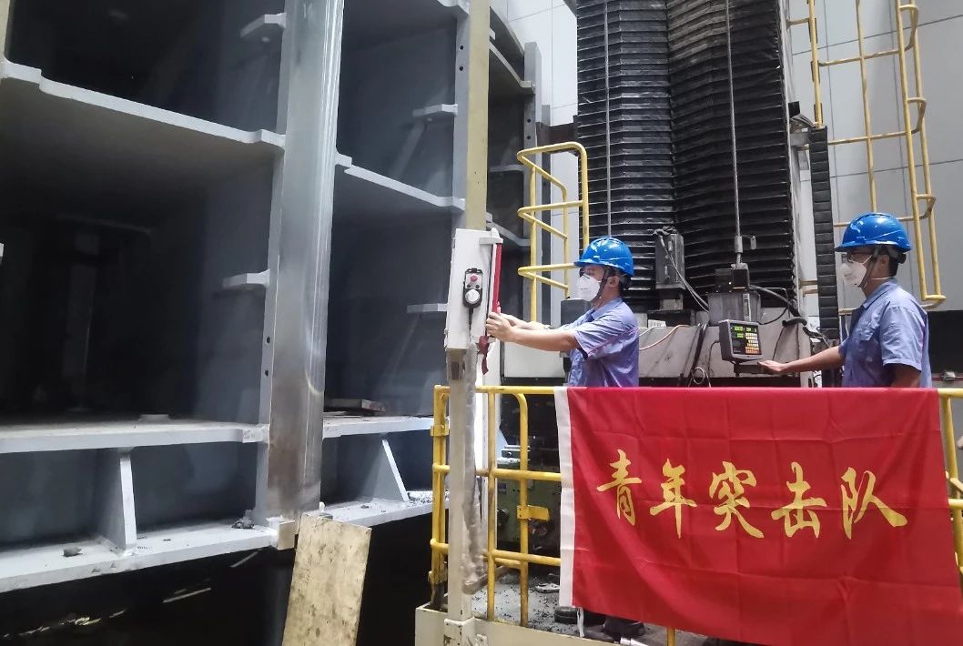 8AE2359746FACA48F928A0EC9AE_4AF6B9B8_1B8B6.jpg?e= 权门国际官网-相信品牌力量