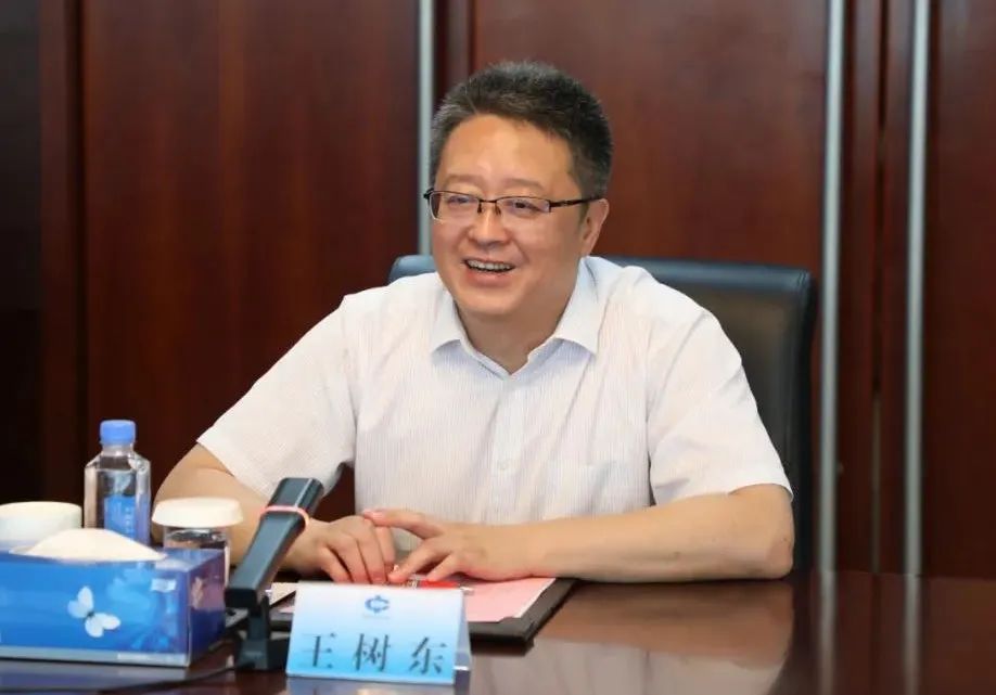 69AC8AC0DBB00A4AA1B34F3F804_8B87F7EB_C8A2.jpg?e= 权门国际官网-相信品牌力量